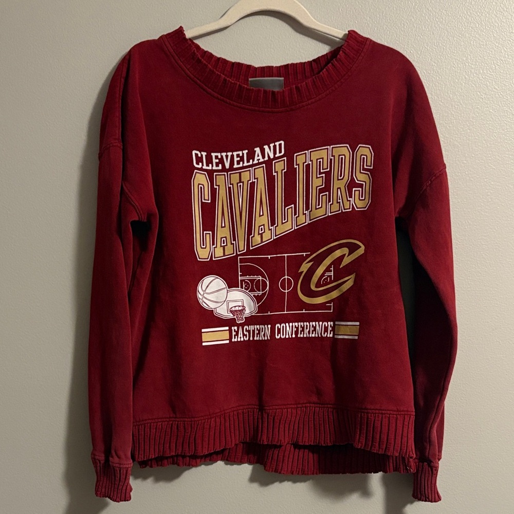 NBA Cleveland Caveliers Burgundy Crewneck Sweatshirt